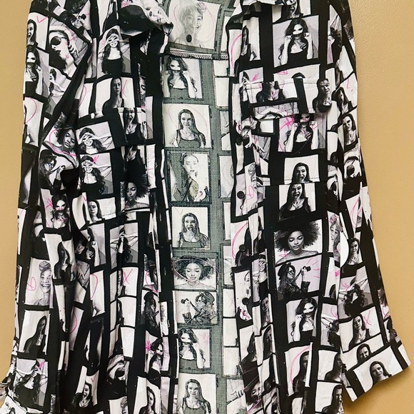 Chic Black and White Graphic Women's Shirt. Says large. More like a medium. - Picture 1 of 6